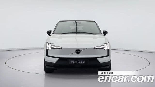 Volvo EX30 2