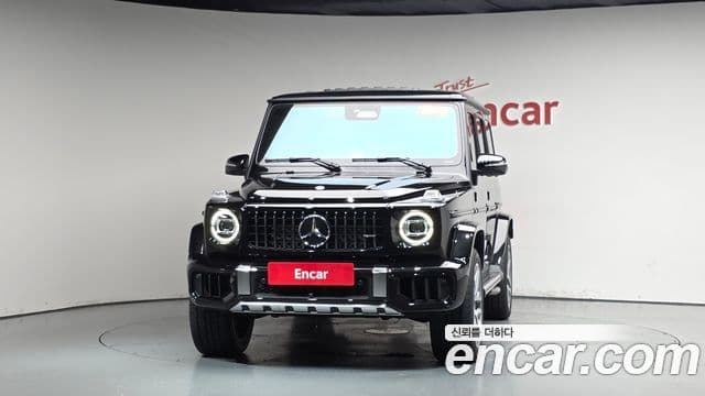 Mercedes-Benz G-Class W465 3