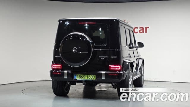Mercedes-Benz G-Class W465 4