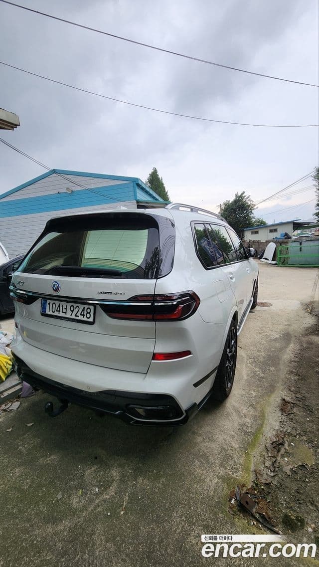 BMW X7 (G07) 4