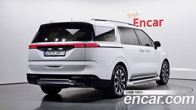 Kia Carnival 4th Gen 2