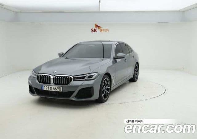 BMW 5 Series (G30)