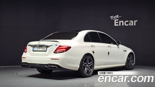 Mercedes-Benz E-Class W213 2