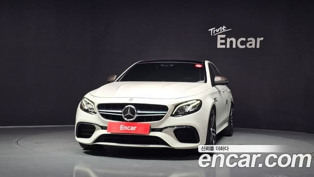 Mercedes-Benz E-Class W213 3