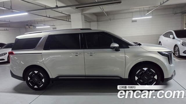Kia The New Carnival 4th Gen 3