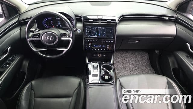 Hyundai Tucson (NX4) 4