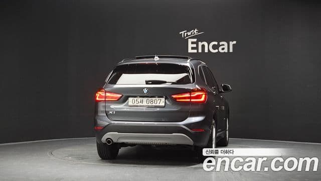 BMW X1 (F48) 4