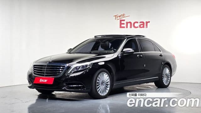 Mercedes-Benz S-Class W222 1