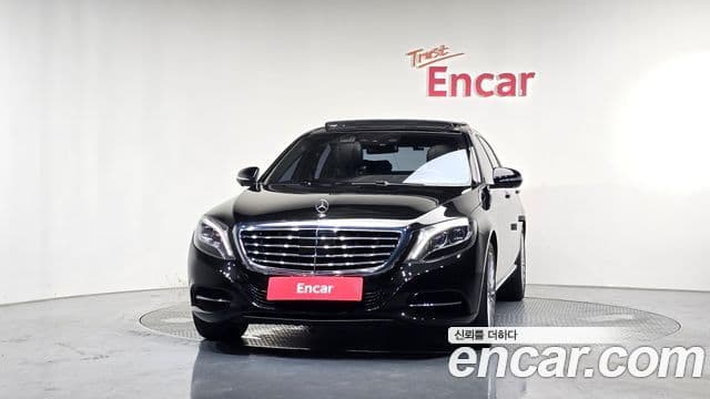 Mercedes-Benz S-Class W222 3