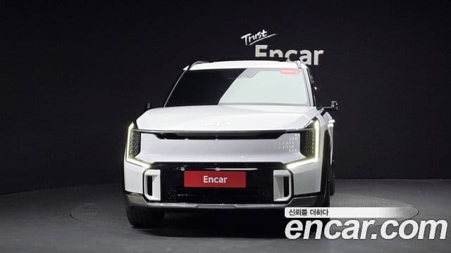 Kia EV9 3