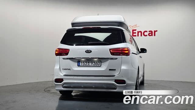 Kia The New Carnival 4