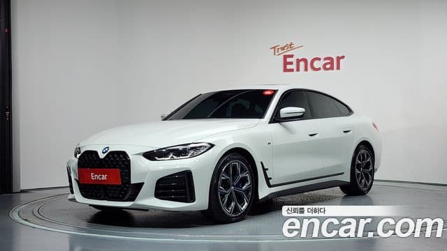 BMW 4 Series (G22)