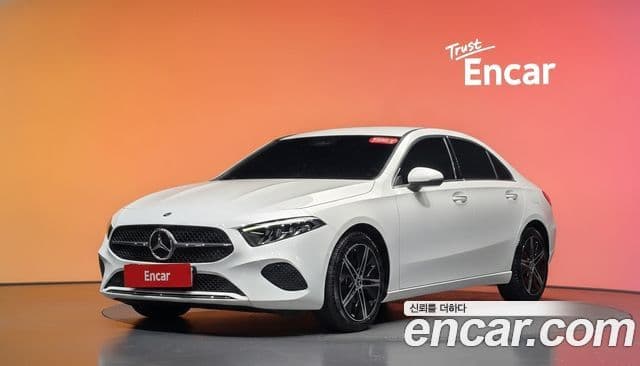 Mercedes-Benz A-Class W177 1