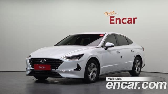 Hyundai Sonata (DN8) 1