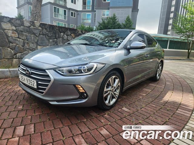 Hyundai Avante AD 1