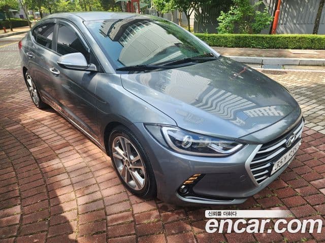 Hyundai Avante AD 3