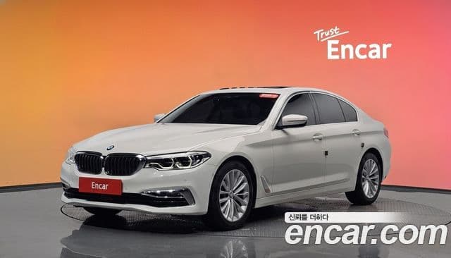 BMW 5 Series (G30)