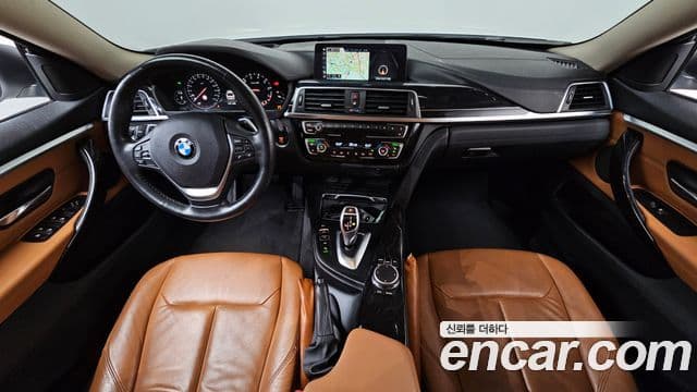 BMW 4 Series (F32) 4