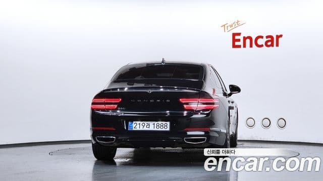 Genesis G80 (RG3) 3