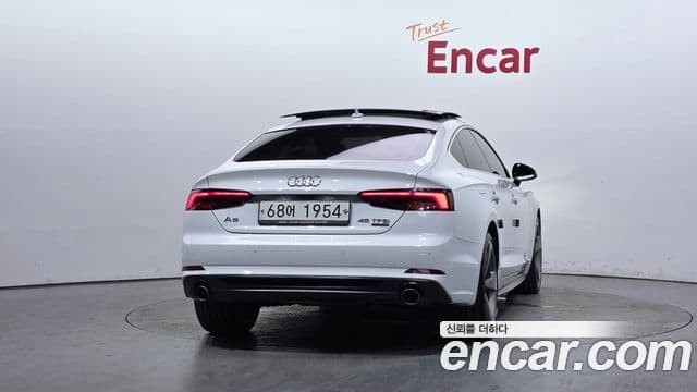 Audi A5 (F5) 3