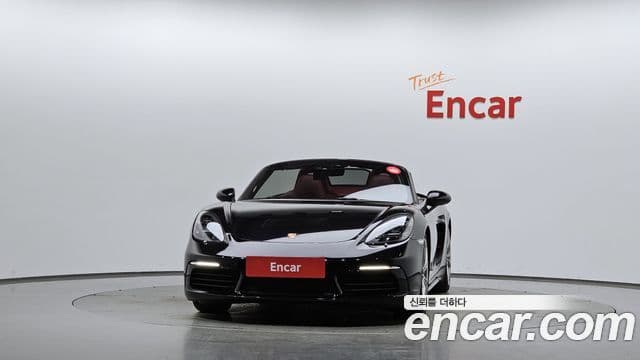 Porsche 718 Boxster 3