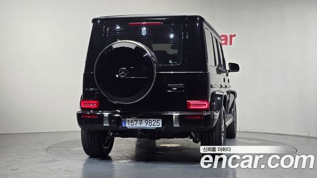 Mercedes-Benz G-Class W465 3