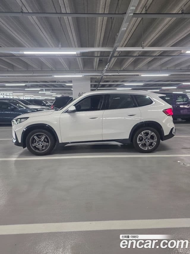 BMW X1 (U11) 3