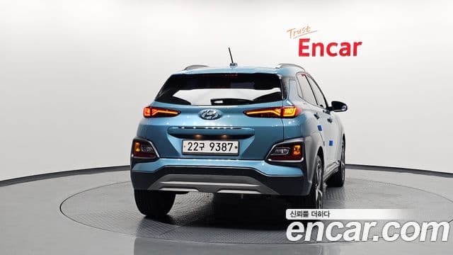 Hyundai Kona 3