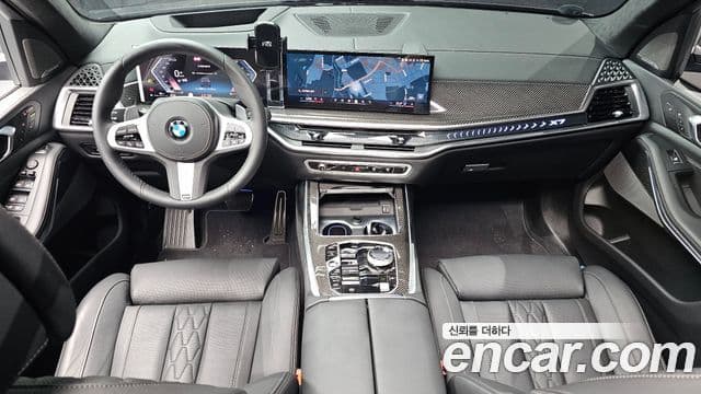 BMW X7 (G07) 4