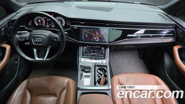 Audi Q7 (4M) 4