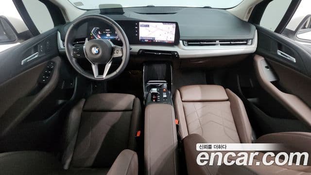 BMW 2 Series 액티브 투어러 (U06) 4