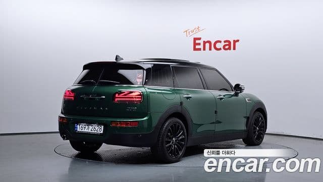 MINI Cooper Clubman 2