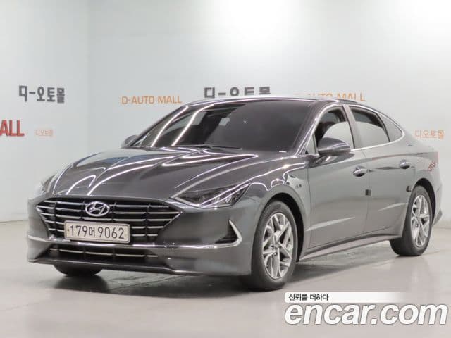 Hyundai Sonata (DN8)
