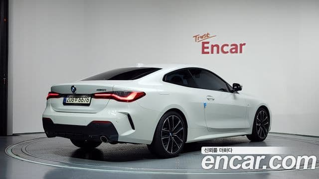 BMW 4 Series (G22) 2