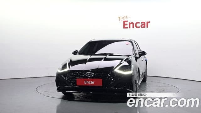 Hyundai Sonata (DN8) 3
