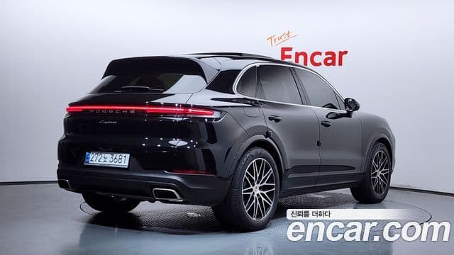 Porsche Cayenne (PO536) 2