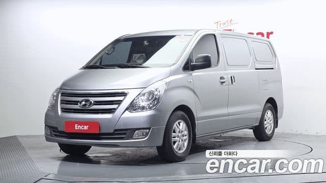 Hyundai Grand Starex
