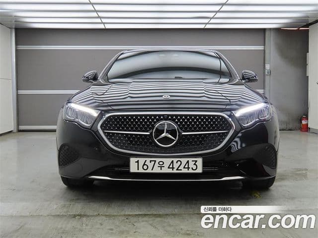 Mercedes-Benz E-Class W214 2