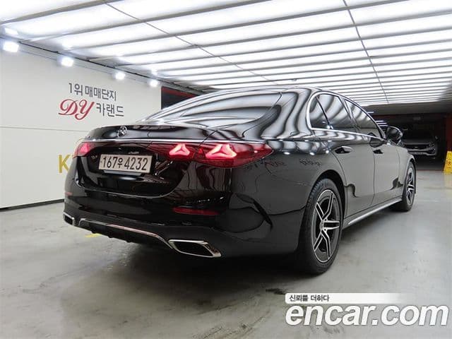 Mercedes-Benz E-Class W214 4