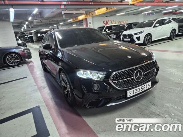 Mercedes-Benz E-Class W214 1