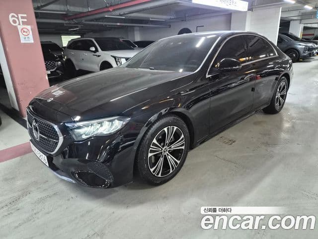 Mercedes-Benz E-Class W214 3