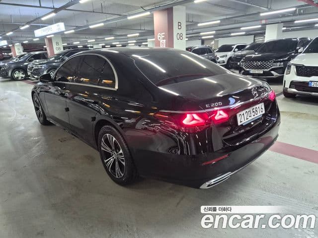 Mercedes-Benz E-Class W214 4