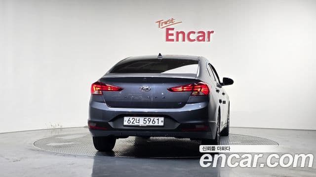 Hyundai The New Avante AD 4