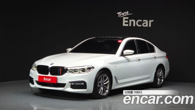 BMW 5 Series (G30)
