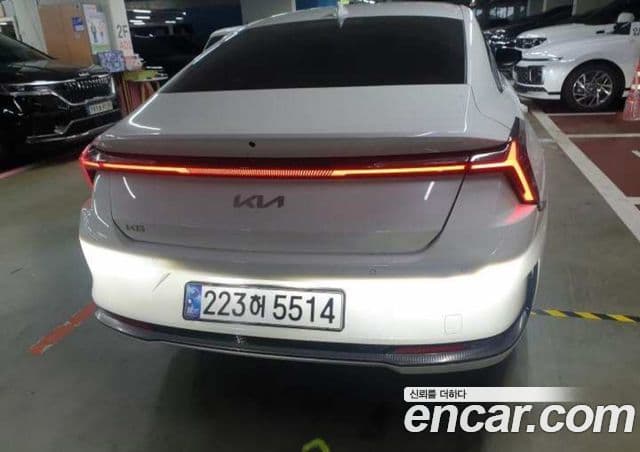 Kia The New K8 3