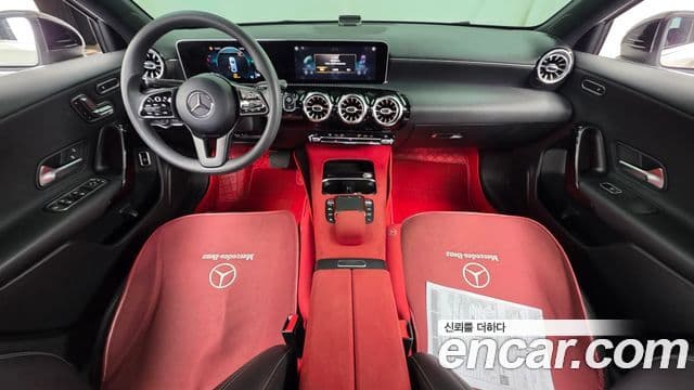 Mercedes-Benz A-Class W177 4