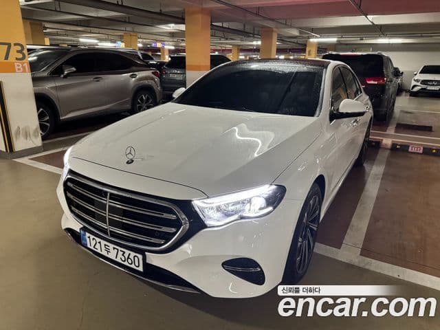 Mercedes-Benz E-Class W214 1