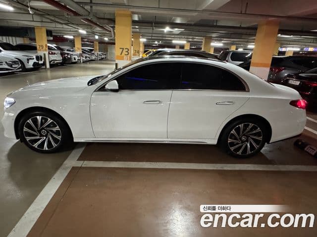 Mercedes-Benz E-Class W214 4