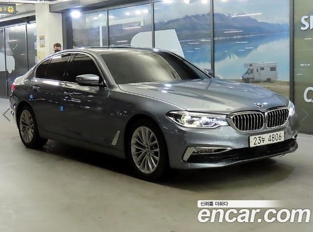 BMW 5 Series (G30)