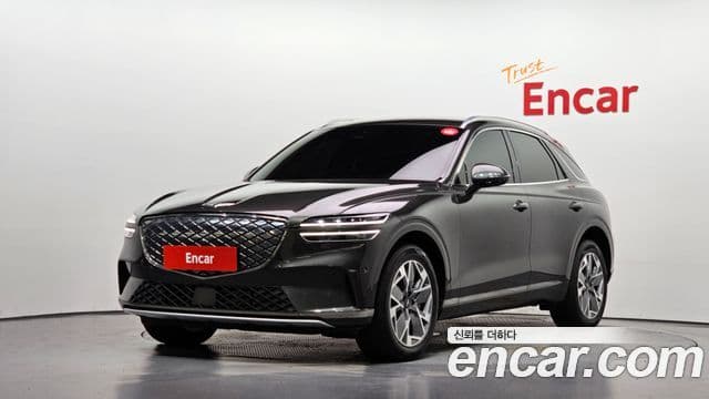 Genesis Electrified GV70